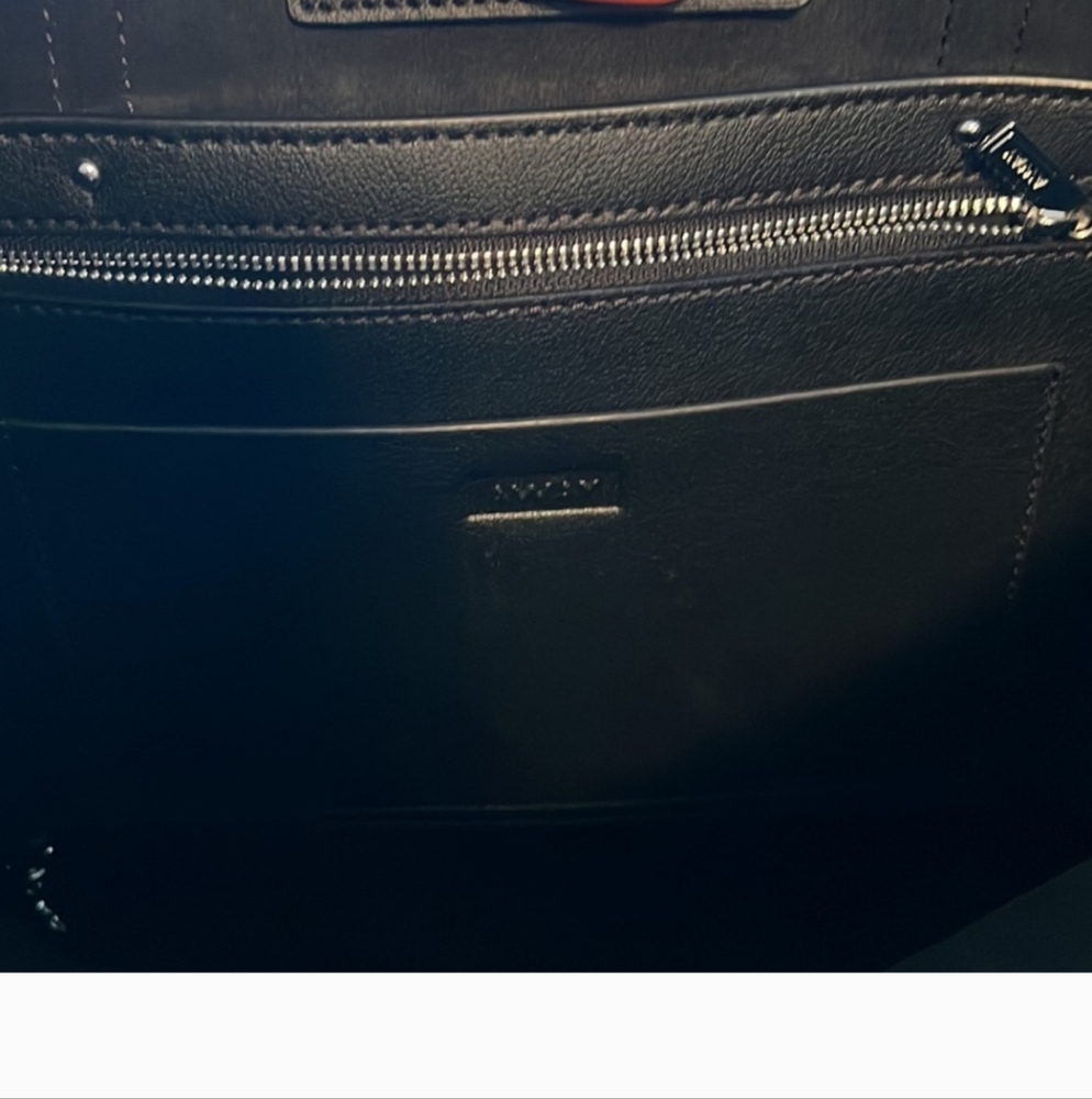 Away Longitude Travel Tote Bag | Black Carry-On Weekender - Picture 4 of 4